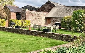 Cosy Farmhouse Escape In Monmouthshire